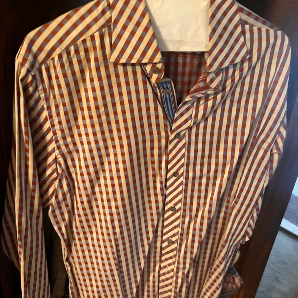 Robert Graham Red & White Button Down large